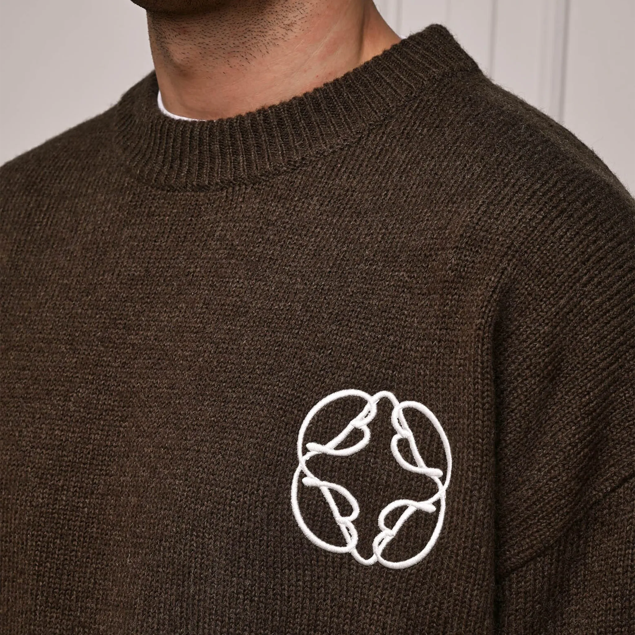 Detailed Front View of Belier Cropped Mohair Knit Brown Sweatshirt